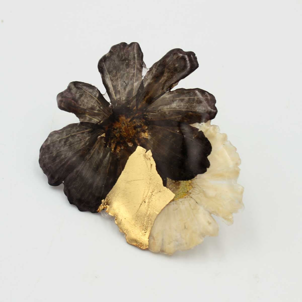 Anillo blanco y negro