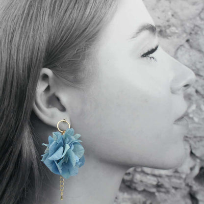 Pendientes Cristina con flores naturales preservadas