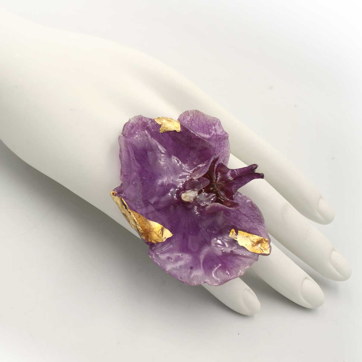 Anillo Viola